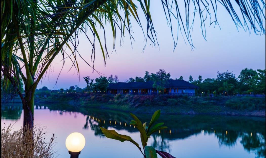 Hotel Mayur The Karma Seoni  Exterior foto